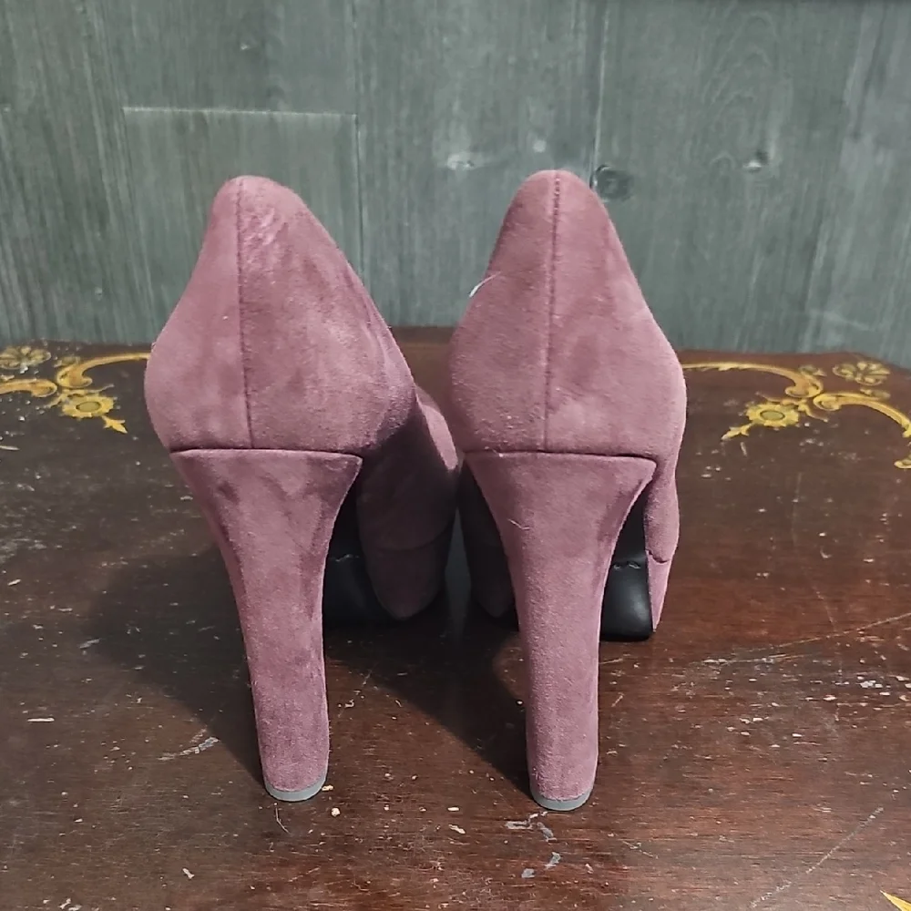 Via Spiga Plum Suede Platform Pumps